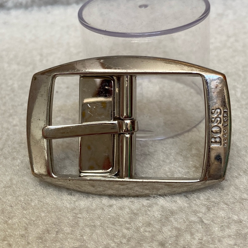 hugo boss belt buckle